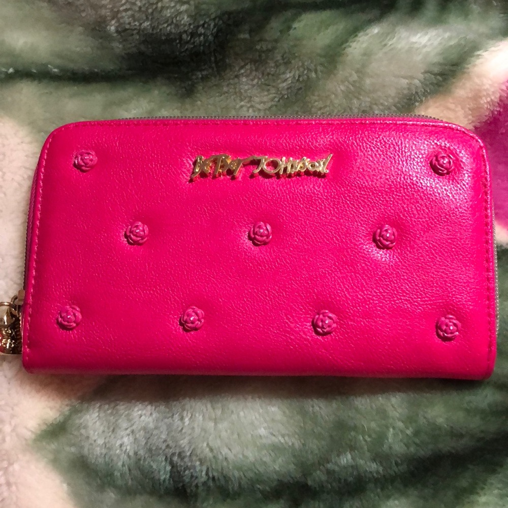 Hot pink Betsey Johnson wallet